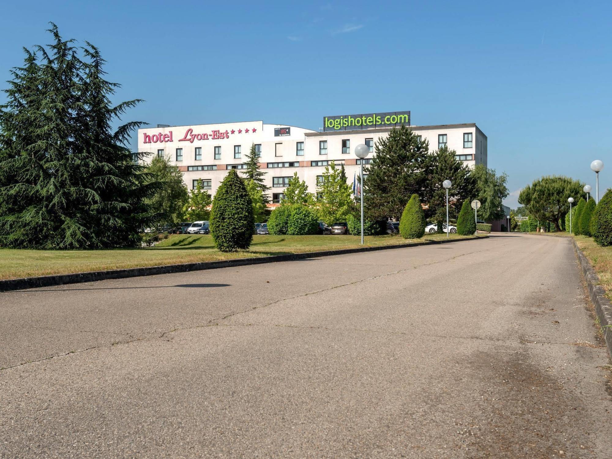 Logis Lyon Est Porte De L'Ain Hotel Saint-Maurice-de-Beynost Eksteriør billede